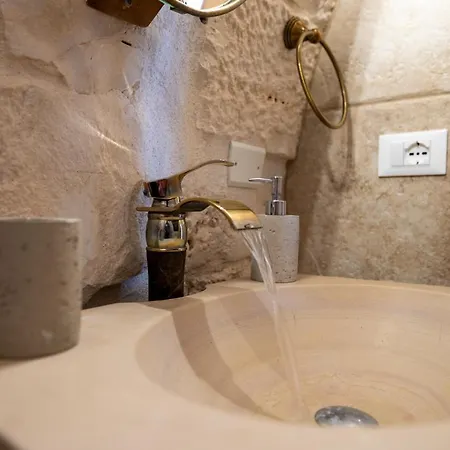 Trullo Sunrise - Trullo Con Piscina Privata Vakantiehuis