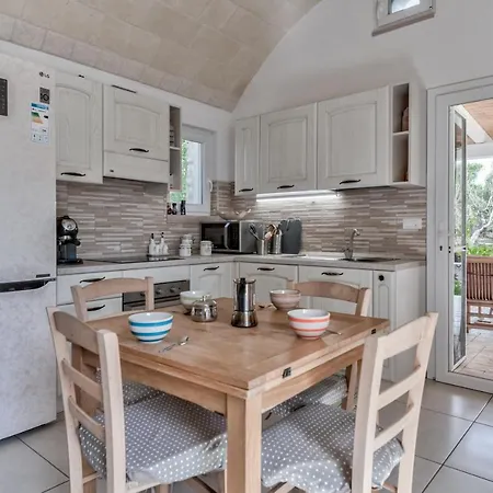 Trullo Sunrise - Trullo Con Piscina Privata * San Vito dei Normanni